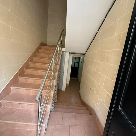 Penthouse * Nadur